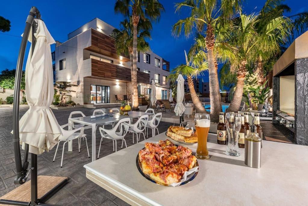 Ferienwohnung 5 Stelle Piscina, Jacuzzi, Wifi - 2 Min Dal Mare Miami Playa Exterior foto